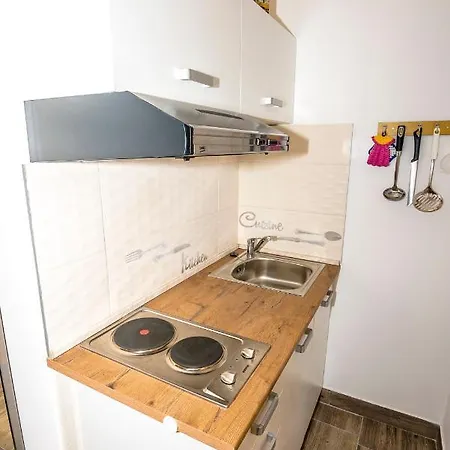 Ab Adria Gostinjska kuća 3*