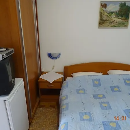 Ab Adria Gostinjska kuća 3*