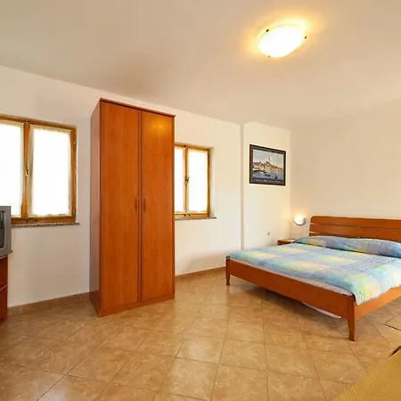 Ab Adria Gostinjska kuća 3*