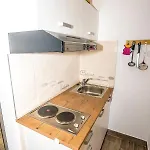 Ab Adria בית הארחה 3*